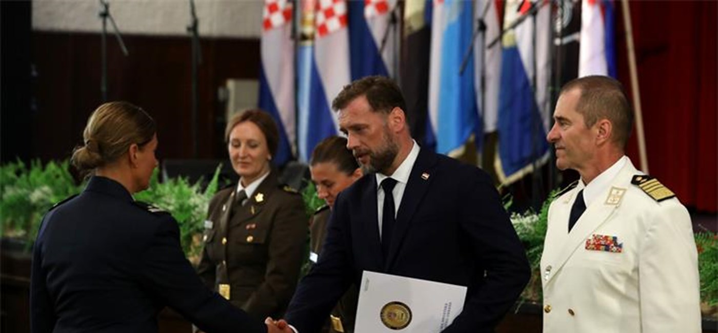 Banožić: Ulaganjima ćemo povećati i unaprijediti sposobnosti Hrvatske vojske